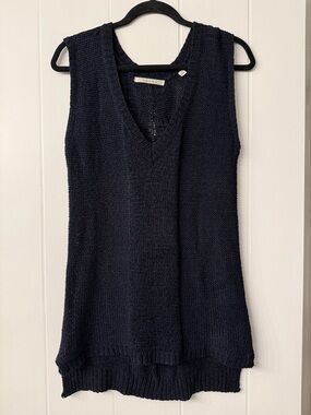 Cyrus Navy Open Knit Sweater Vest Medium V Neck Tunic Lightweight